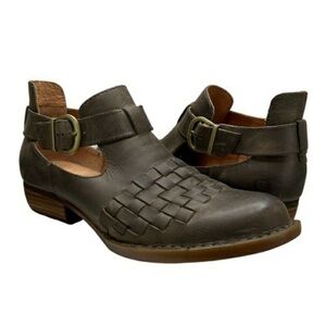 Born viveka brown leather woven ankle booties